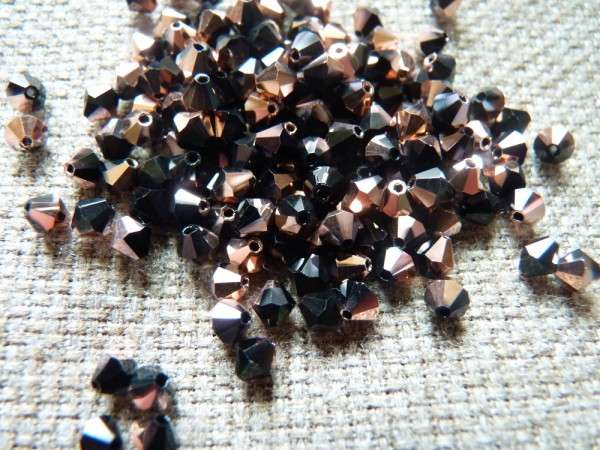 cseh bicone 4 mm fekete réz 20 db