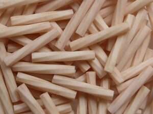 12085_M-BGL-T12-2023-miyuki-twisted-bugle-12-mm-matted-opaque-blush-300x225