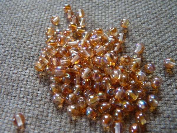 4 mm kerek gyöngy apricot AB 50 db
