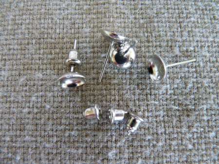 tálas bedugós fülbevaló alap 8 mm 2 p. rhodium színű