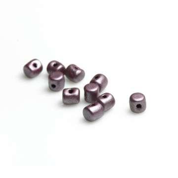 Minos par Puca: metallic mat dark plum 2,5 gr