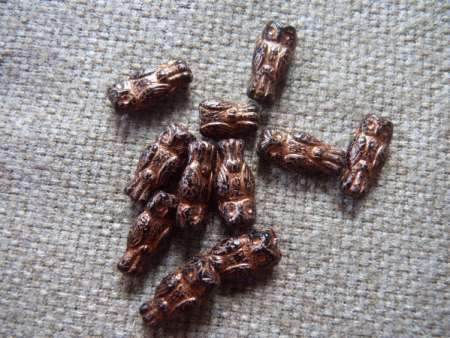 Bagoly gyöngy bronz-fekete 5 db
