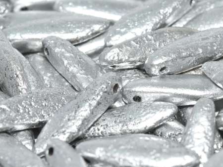 9653_tauto-800_599184f1c9b3fglassdaggers5x1601700e